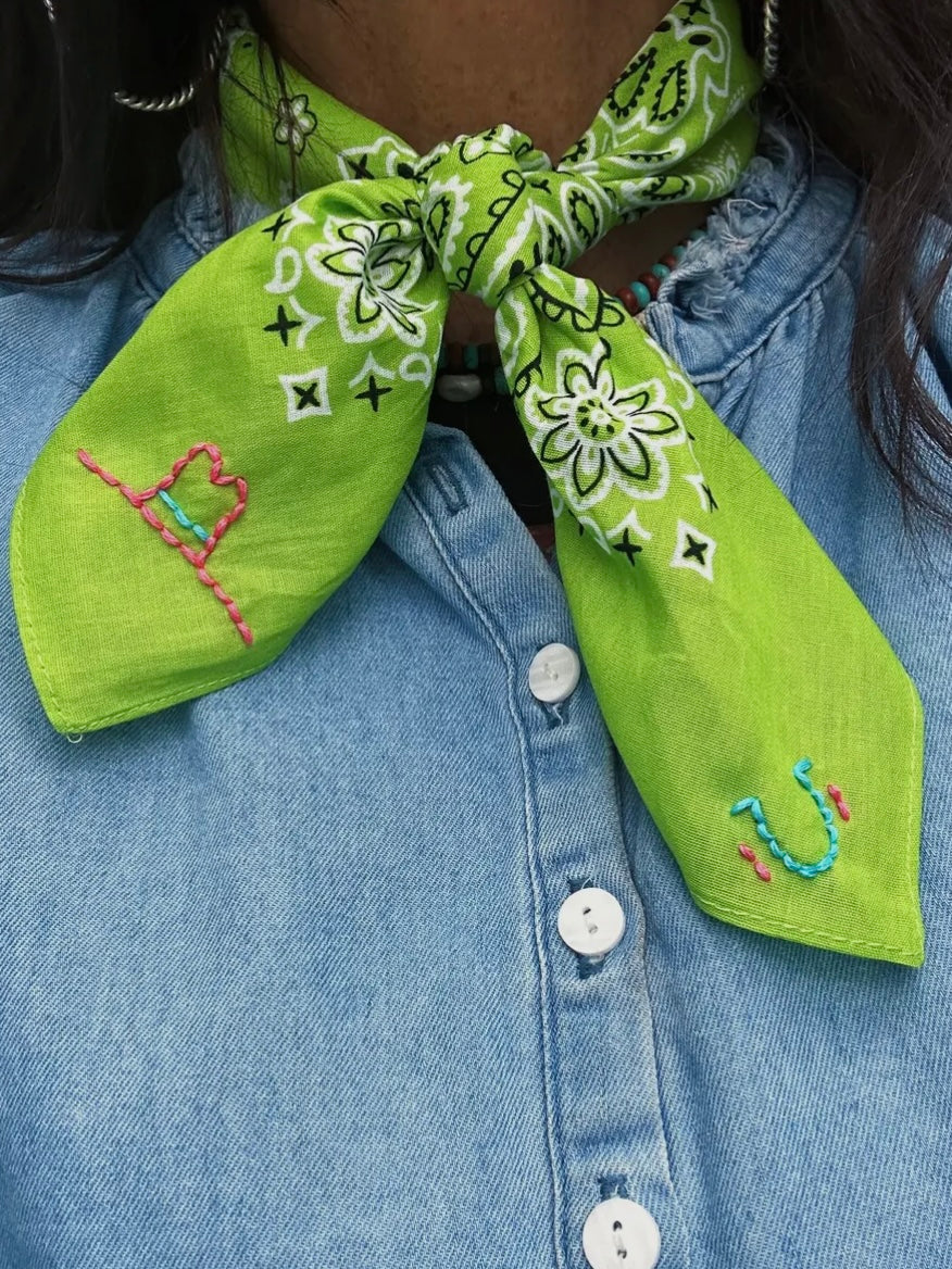 LUCKY COWGIRL BANDANA