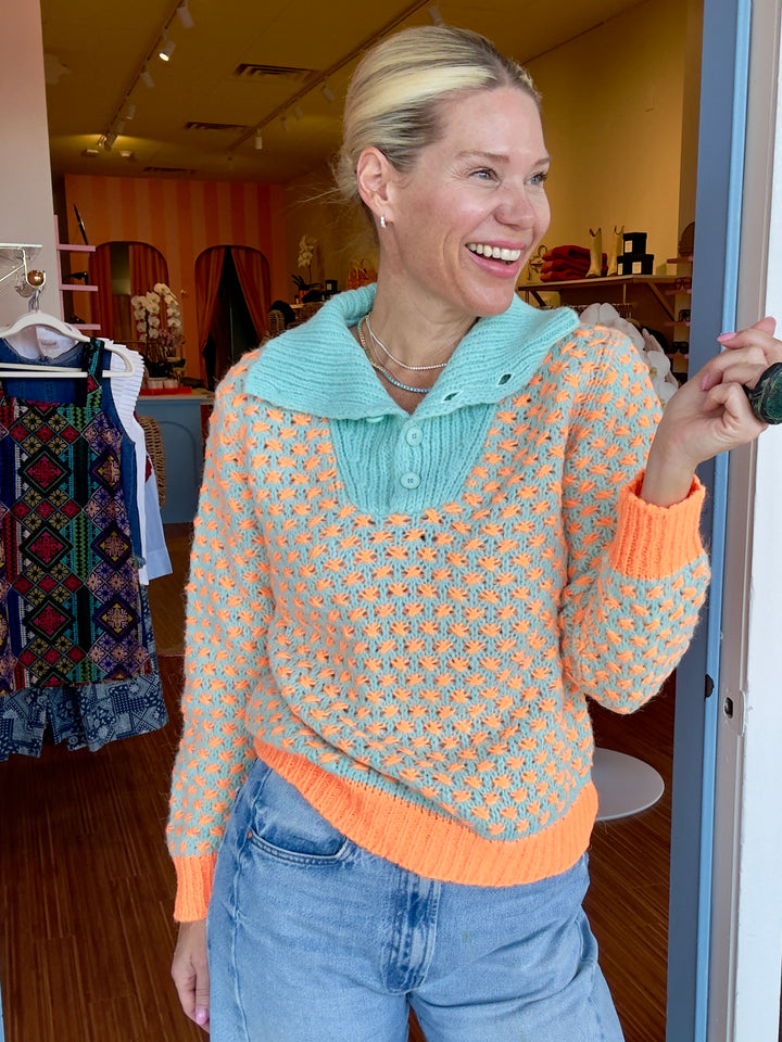 OPTIMIST AQUA SWEATER