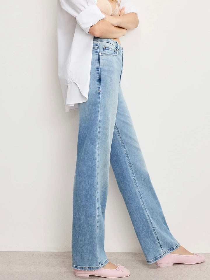 GOOD TRUE STRAIGHT JEANS