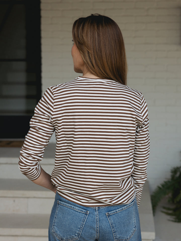 MODERN STRIPE WALNUT