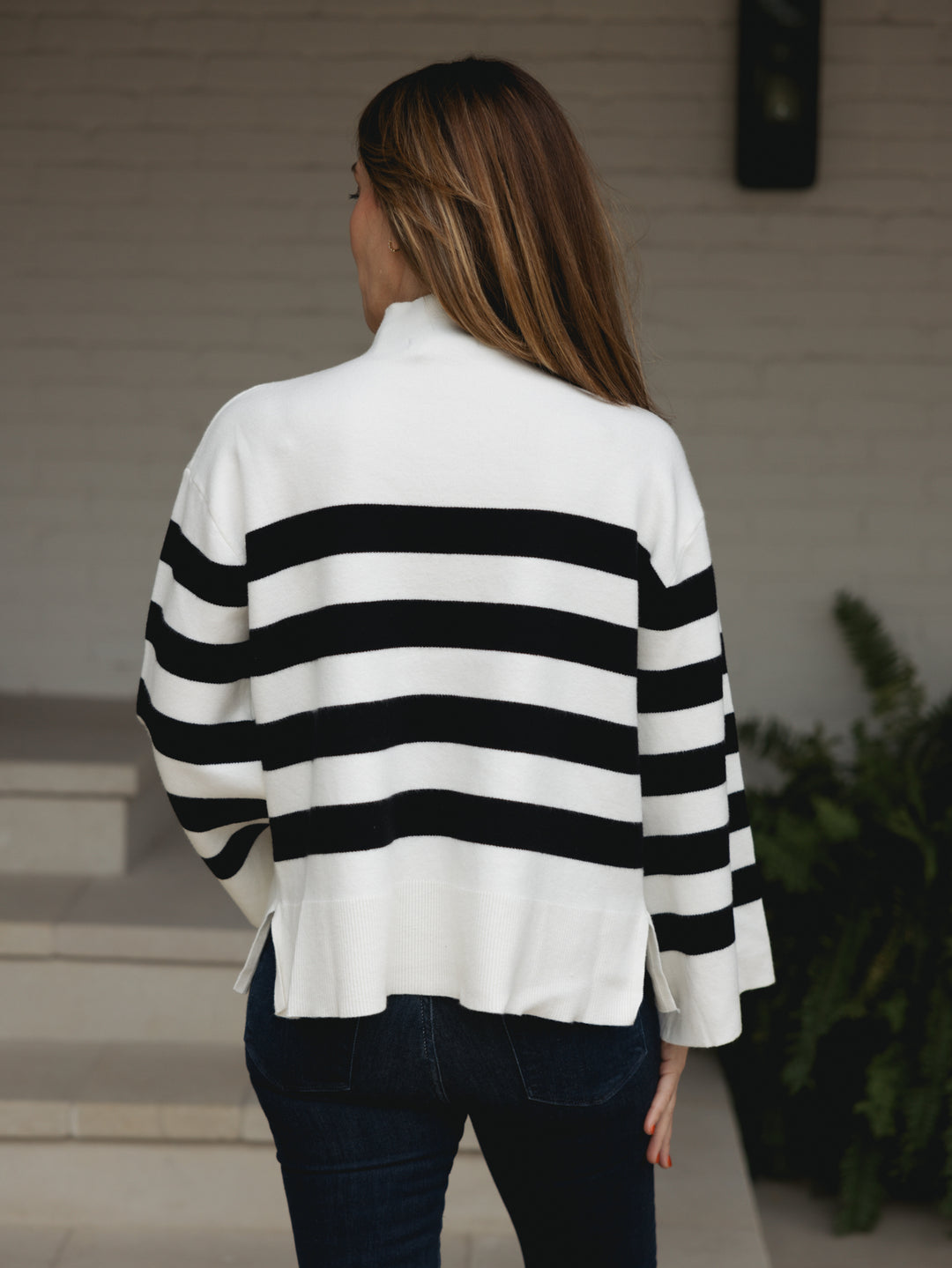 CLIVIA STRIPE SWEATER