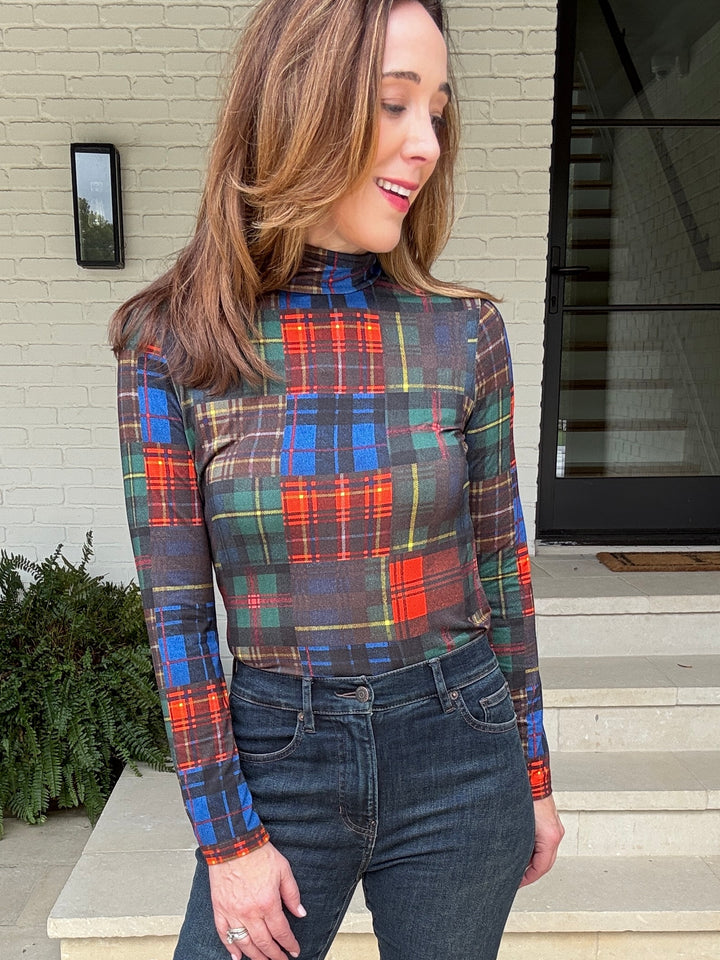 PETRA PLAID TNECK