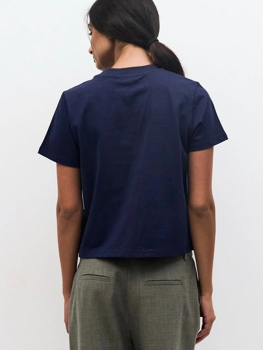 EVERYDAY NAVY T-SHIRT