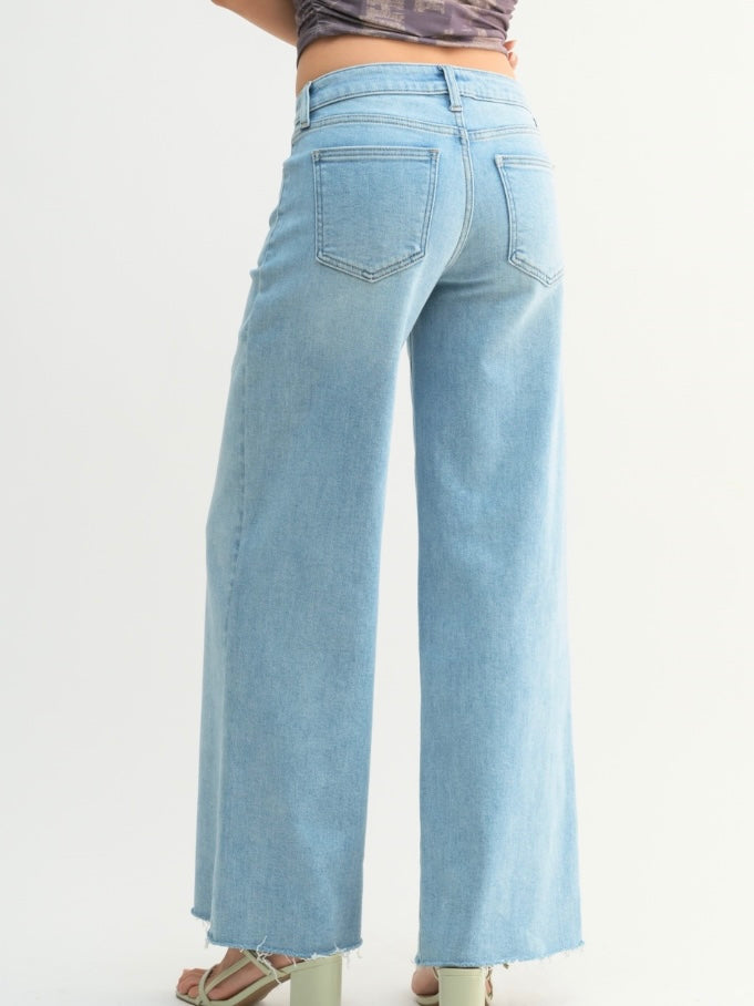 RELAXED WIDE LEG JEAN