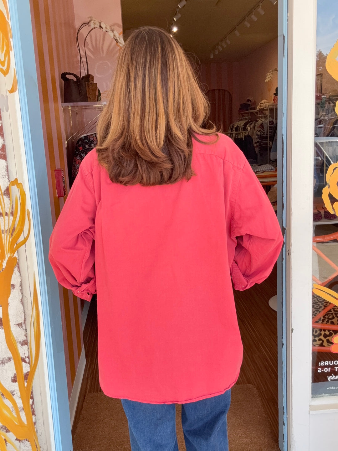 STORMY RED HI LOW SHIRT