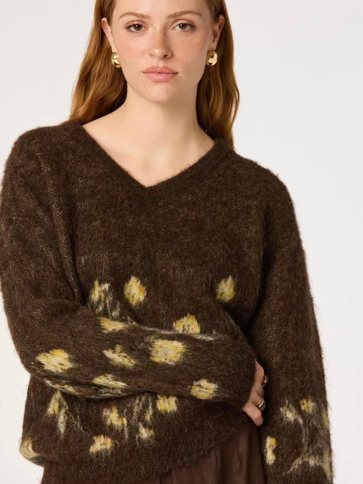 TRUDY FLORAL SWEATER