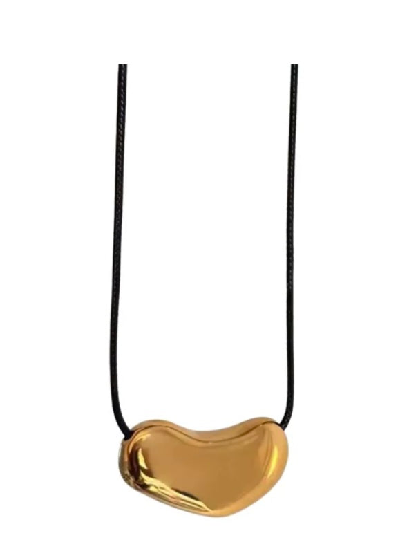 GOLDEN BEAN NECKLACE