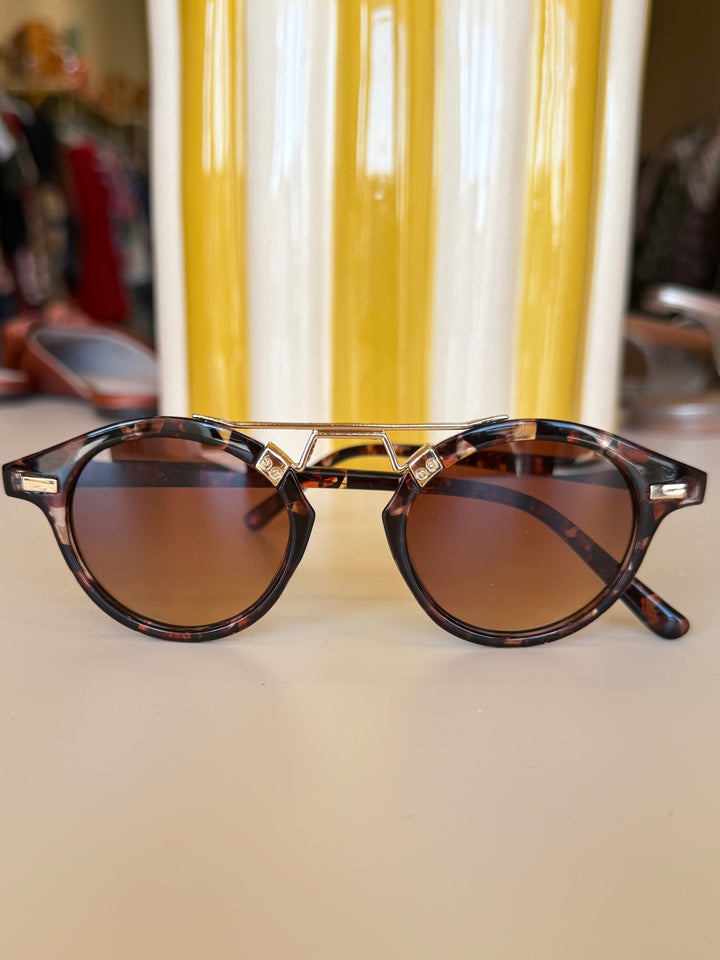 SIESTA SUNGLASSES TORTOISE