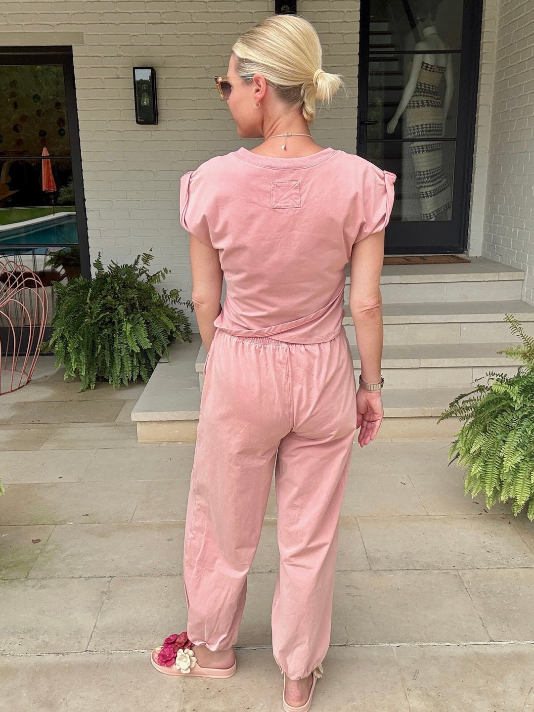 RIA ROSE PANT