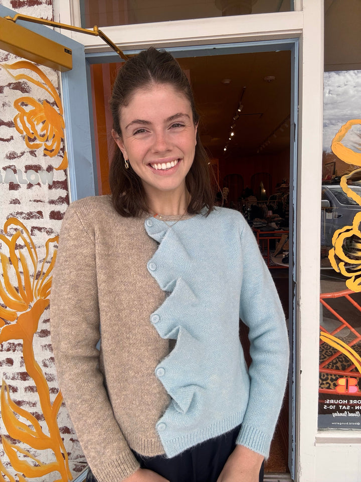 BISCUIT &amp; BLUE CARDIGAN