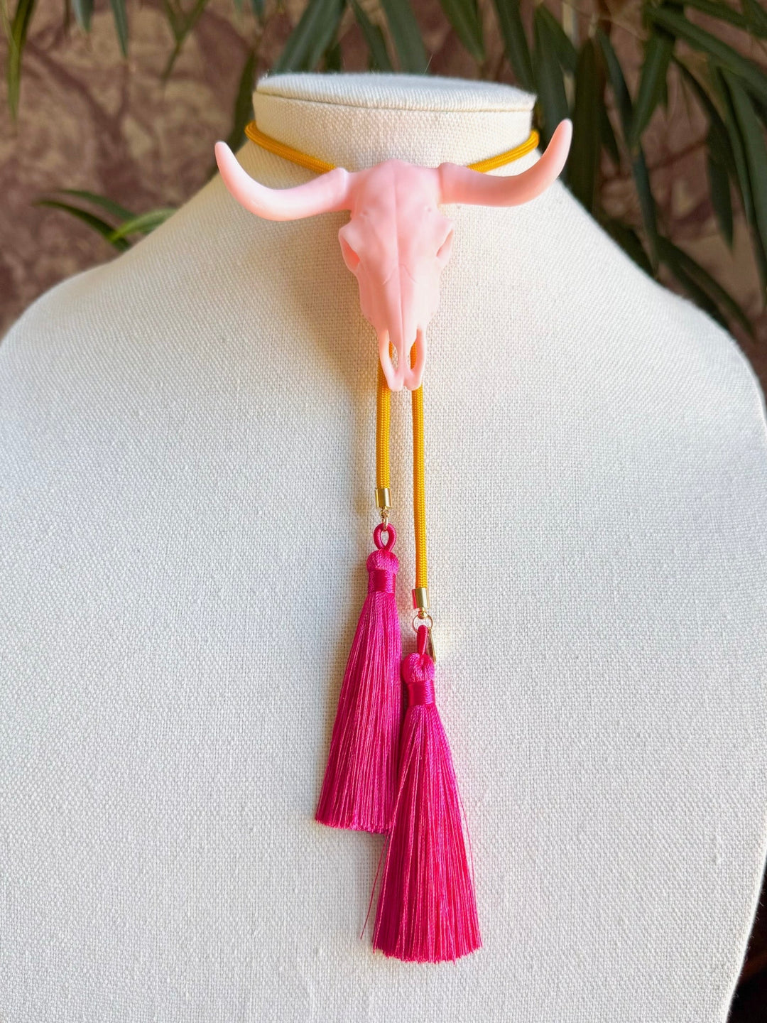 LONGHORN BOLO PINK
