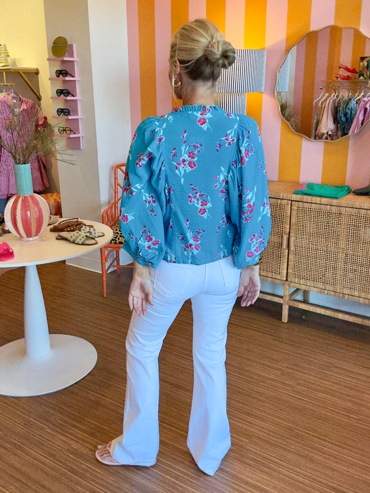 SCISSOR CUT FLARE JEAN WHITE