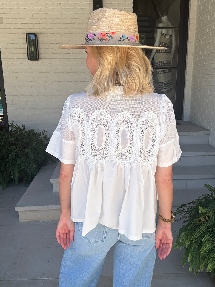 WINDY WHITE TOP