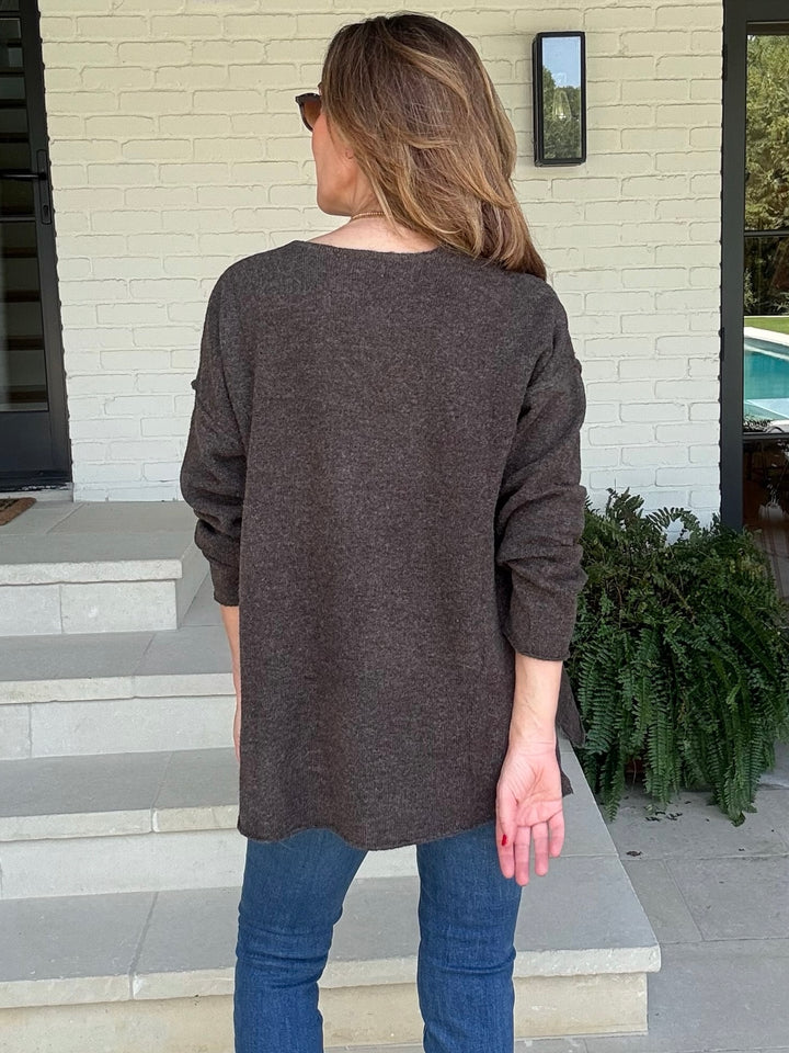 SMOKEY SWEATER