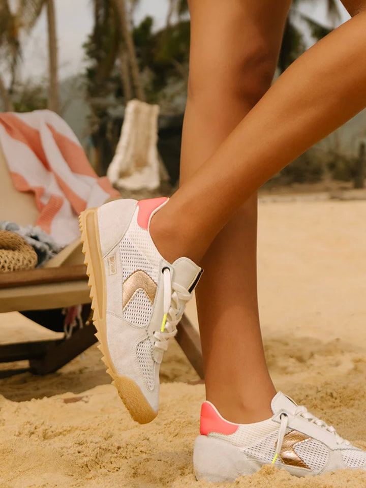 SURI SNEAKER