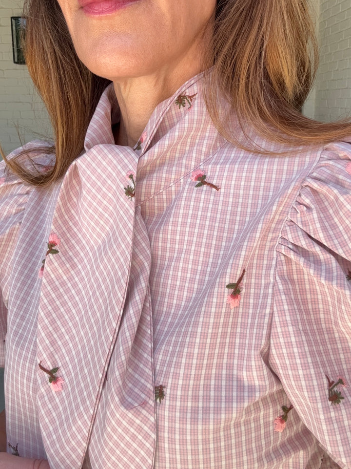FINLEY FLORAL TOP BLUSH