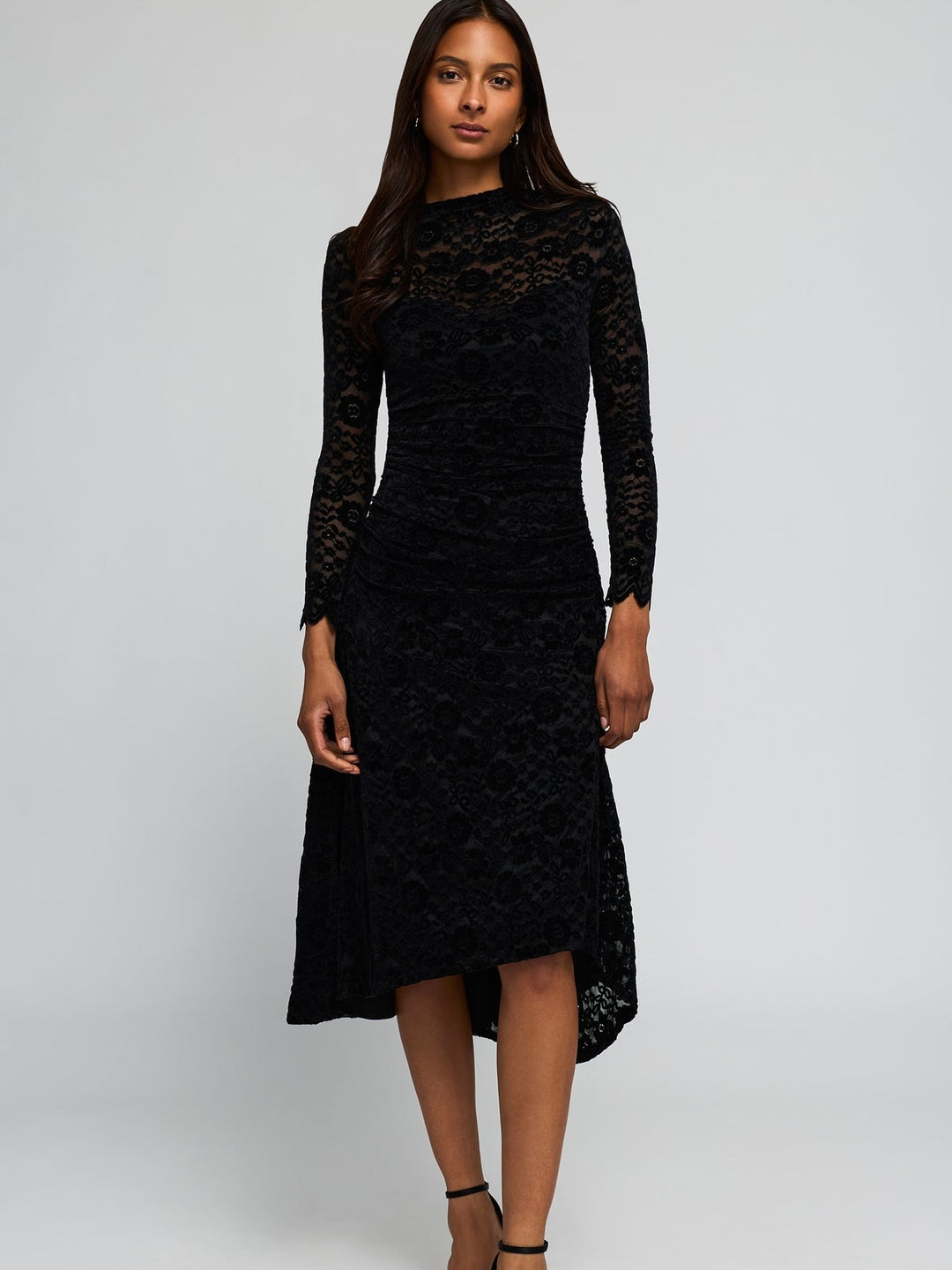 VIVIAN VELVET DRESSS