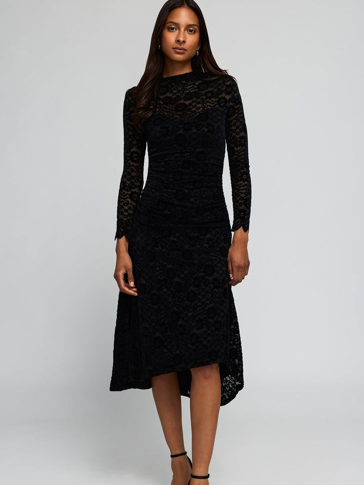 VIVIAN VELVET DRESSS