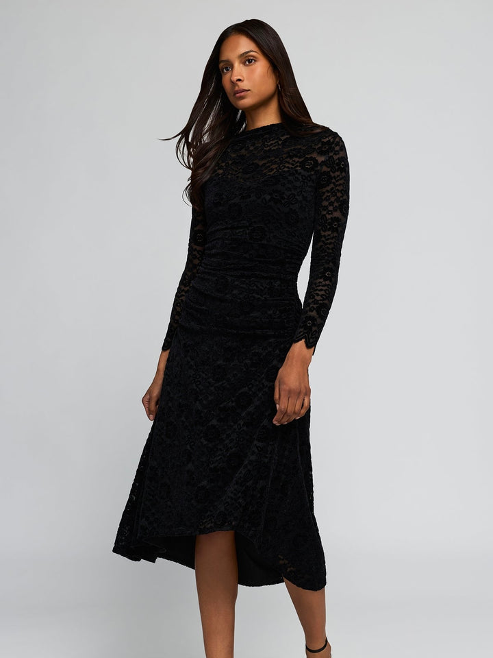 VIVIAN VELVET DRESSS