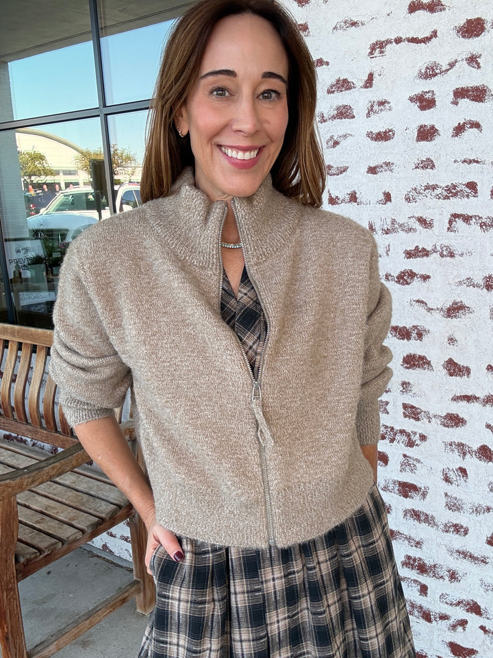 NIA SWEATER