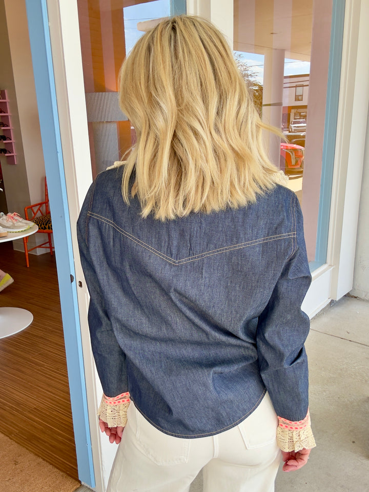 COWGIRL CHAMBRAY TOP