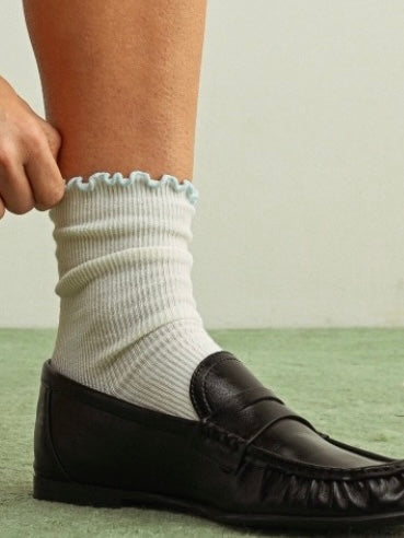 RUFFLE BLUE SOCKS