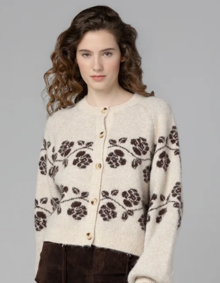 FAVORITE PLACE CARDIGAN