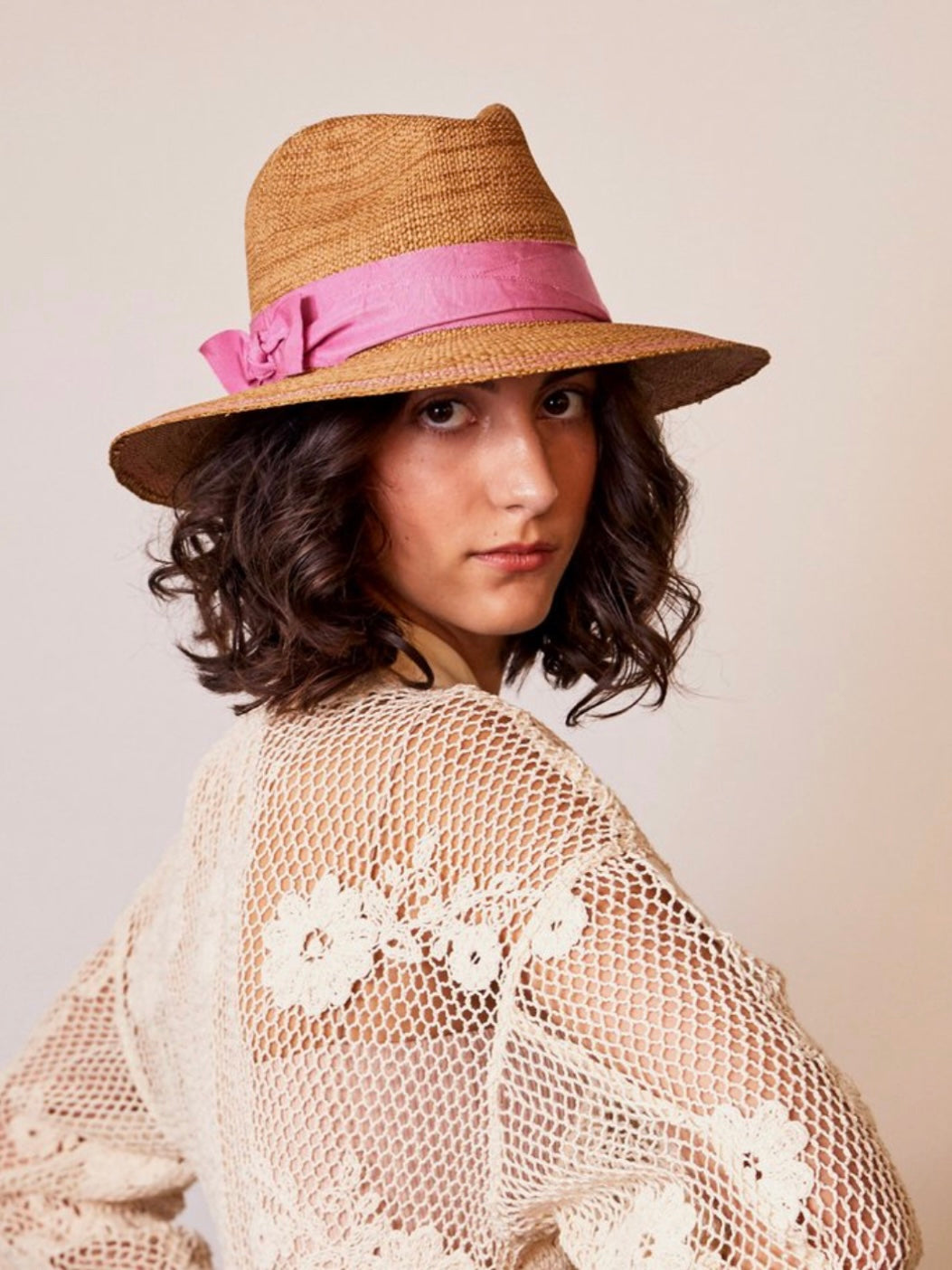 RISE & SHINE STRAW HAT - NATURAL & GREEN